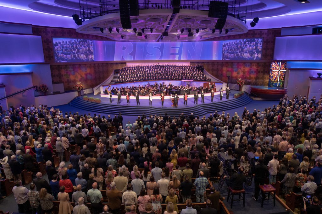 First Baptist Dallas Church Service - congregation in prayer